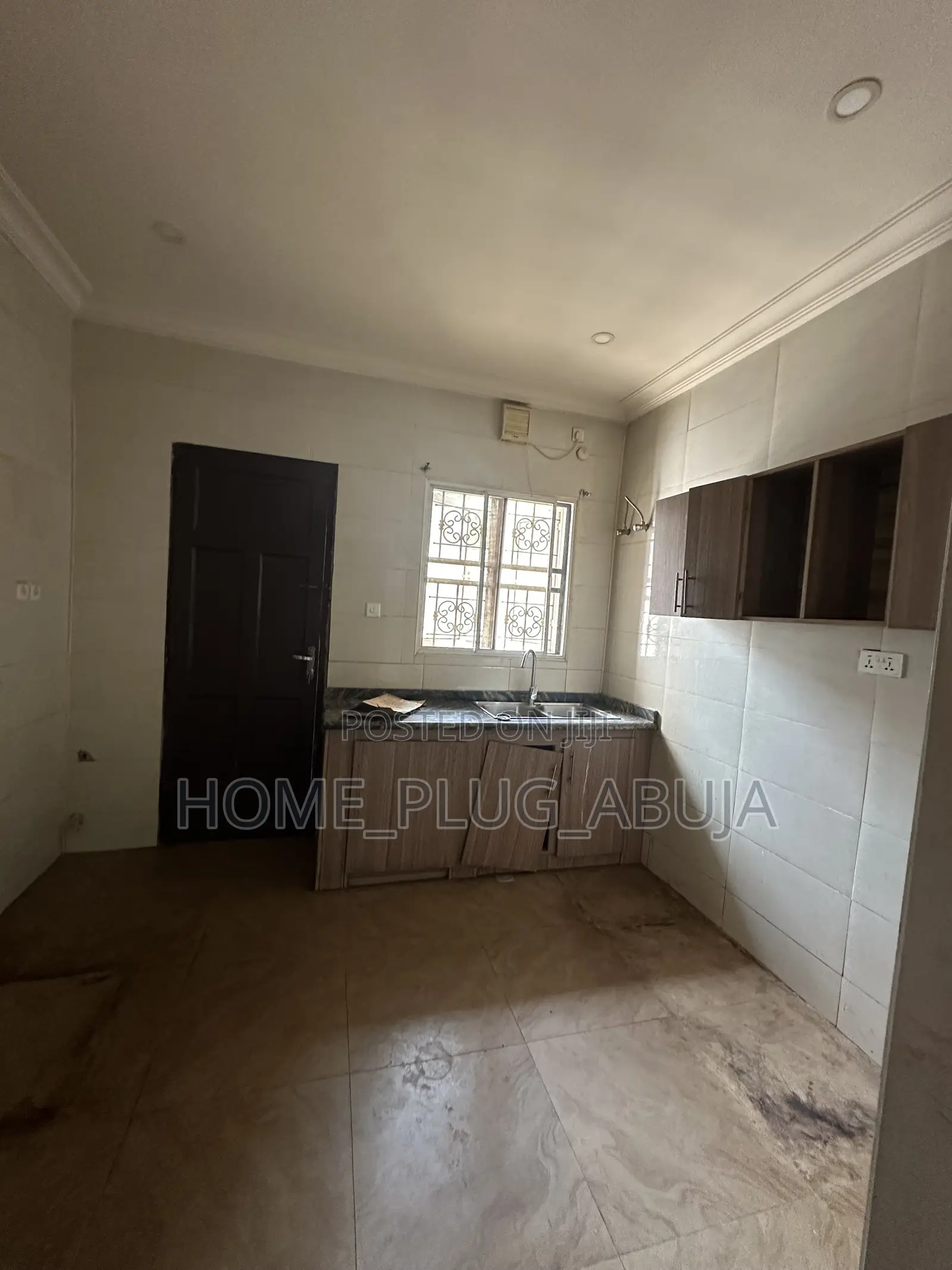 2bdrm Block of Flats in Fo1 Kubwa for rent
