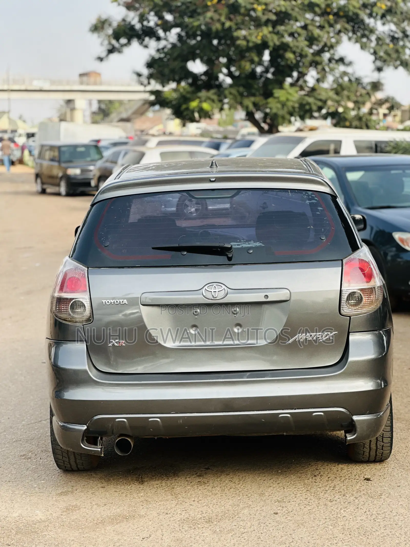 Toyota Matrix XR Hatchback AWD (1.8L 4cyl 4A) 2006 Gray