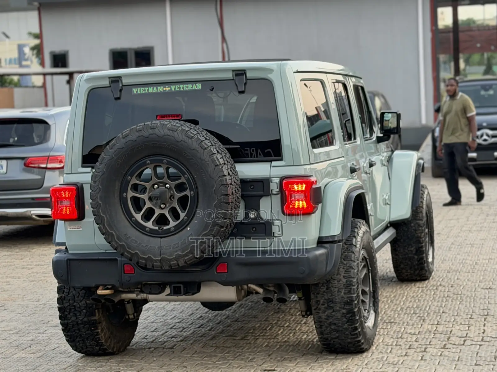 Jeep Wrangler Sport 4 Door 4x4 2023 Beige