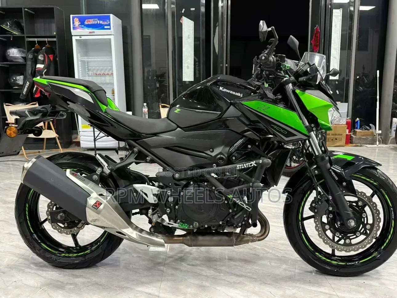 Kawasaki Z400 2022 Green