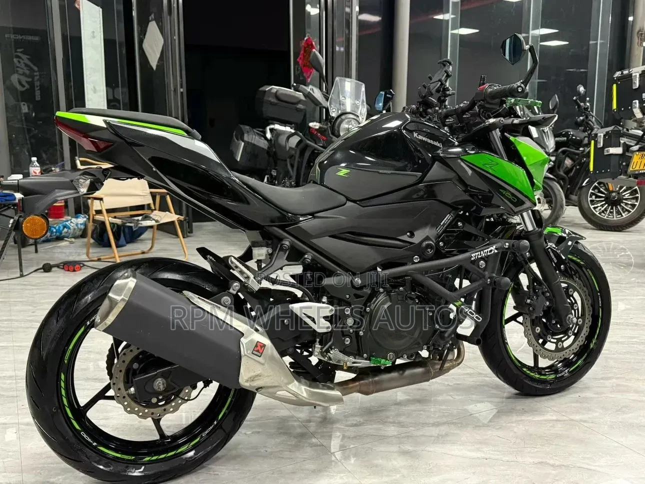 Kawasaki Z400 2022 Green
