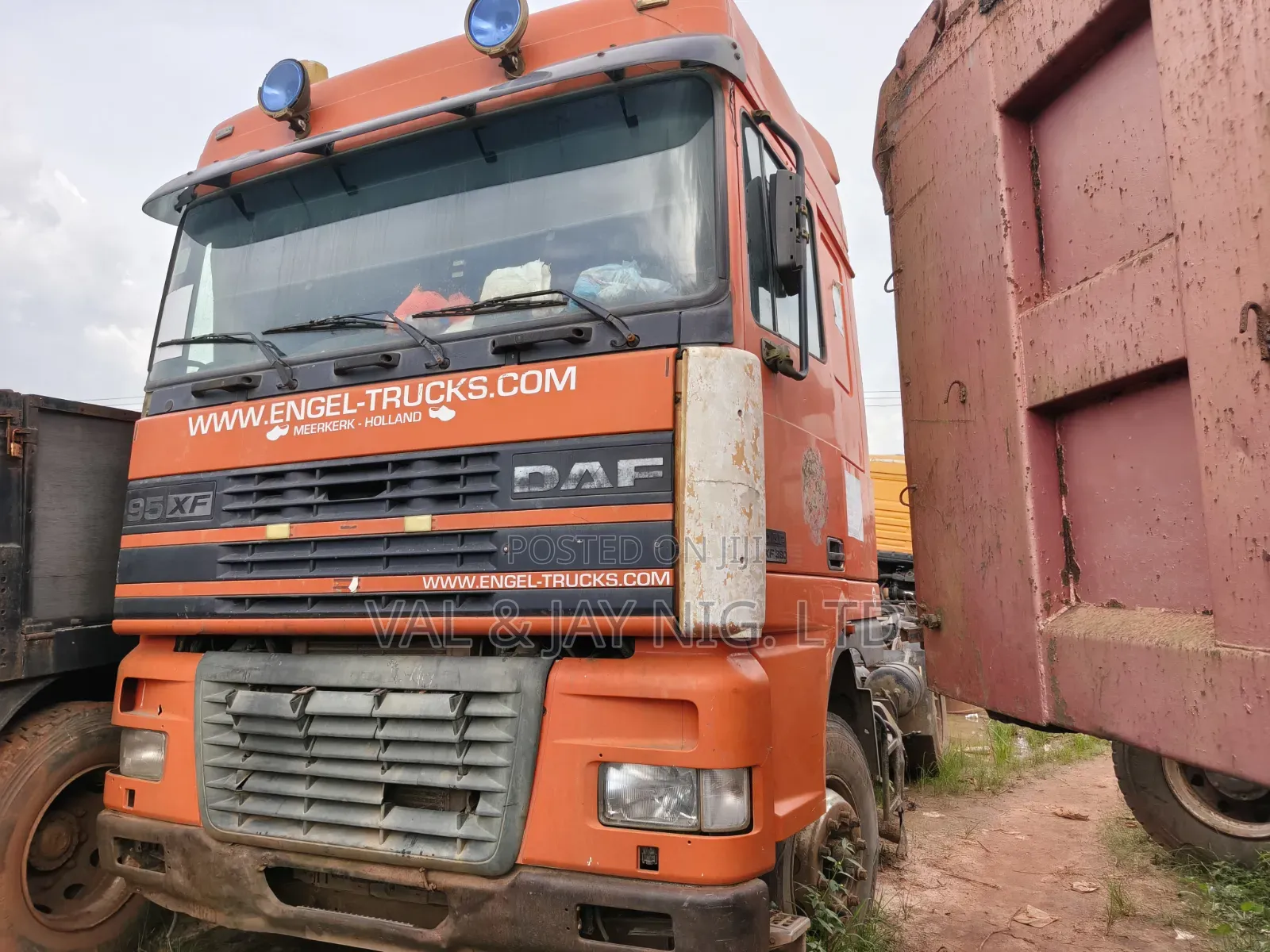 DAF 95 Xf Trailer Head - Nigerian Use