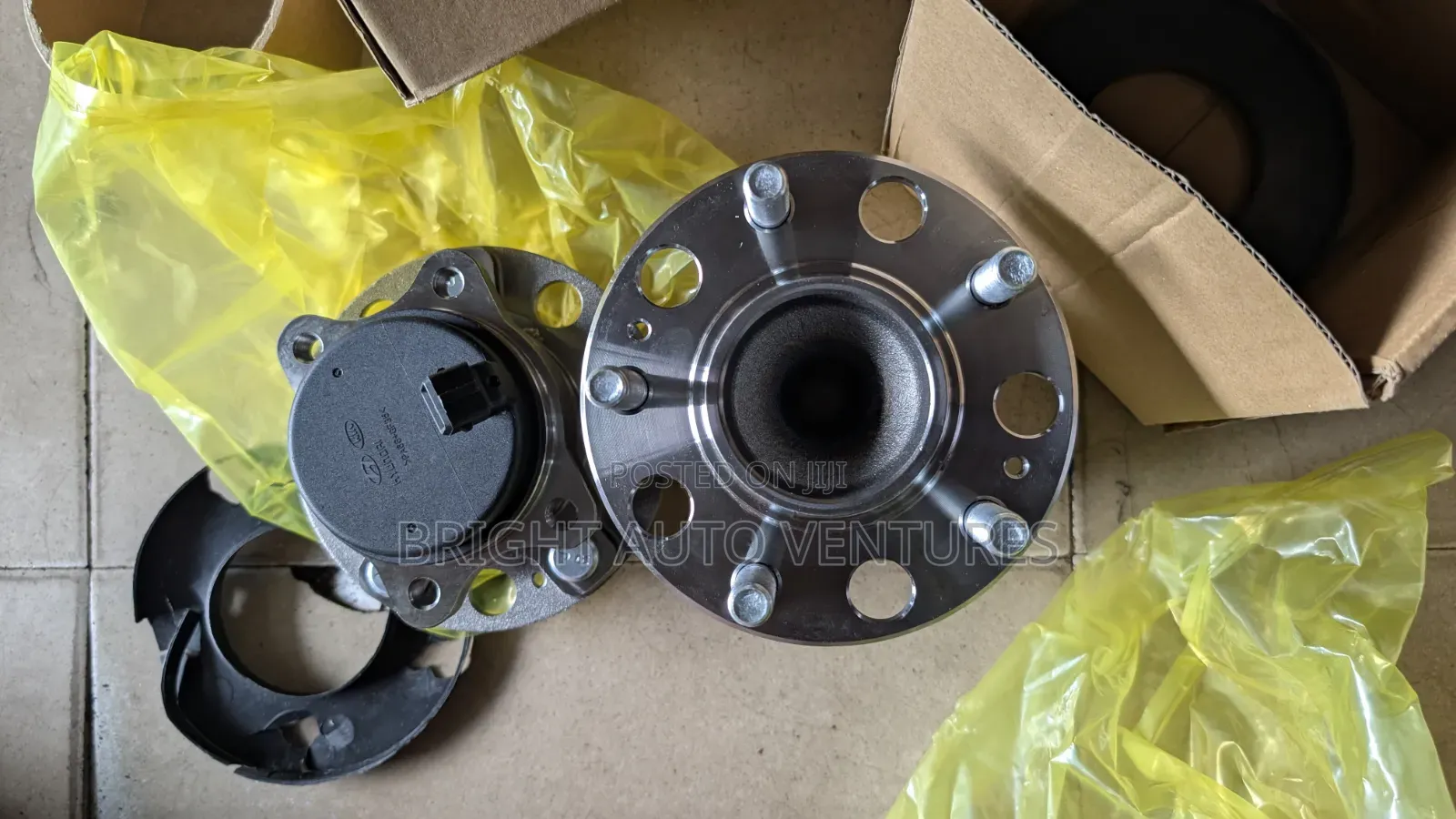Back Wheel Hub Bearing With the Sensor Hyundai Sonata 2015 to 2019