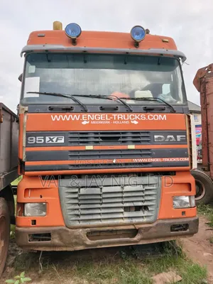 DAF 95 Xf Trailer Head - Nigerian Use