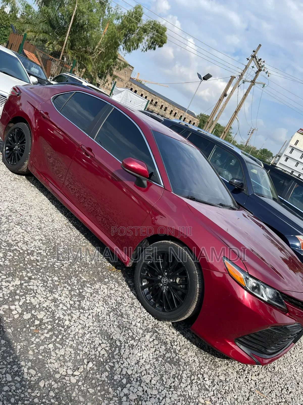 Toyota Camry LE 4dr Sedan (2.5L 4cyl 6A) 2017 Red