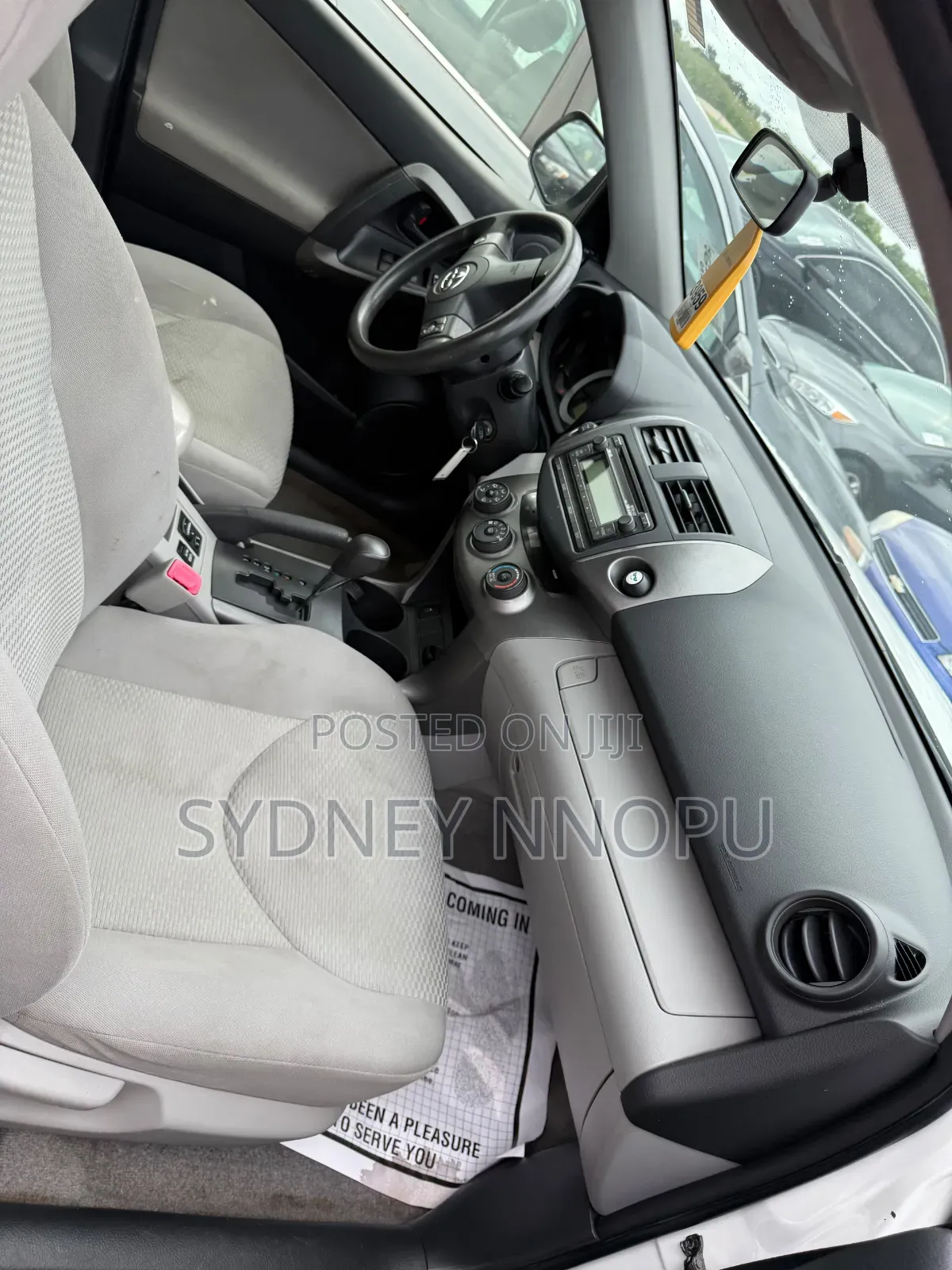Toyota RAV4 2012 White