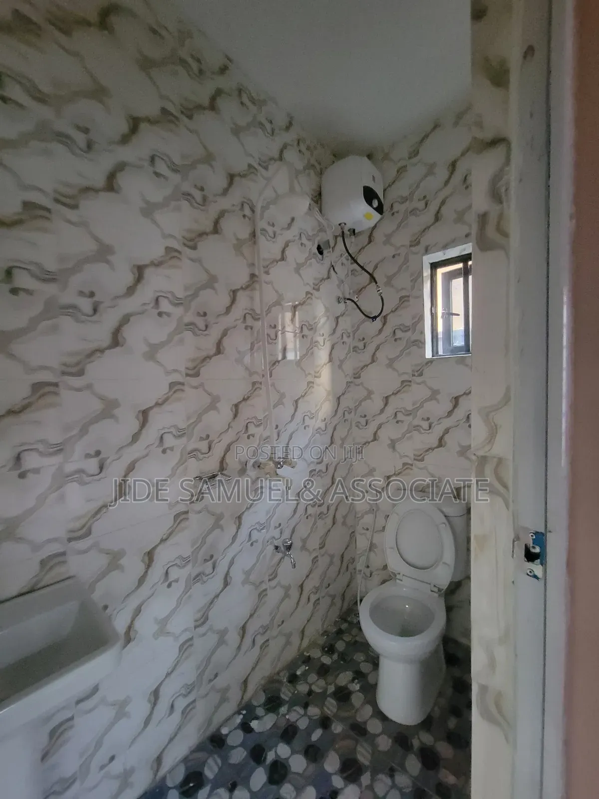 Furnished 2bdrm Block of Flats in Ayobo for rent