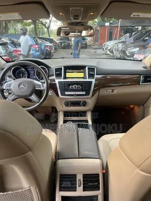 Mercedes-Benz M Class ML 350 4Matic 2013 White
