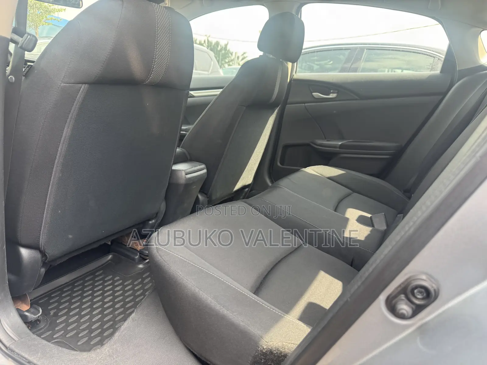 Honda Civic LX Sedan 2018 Silver
