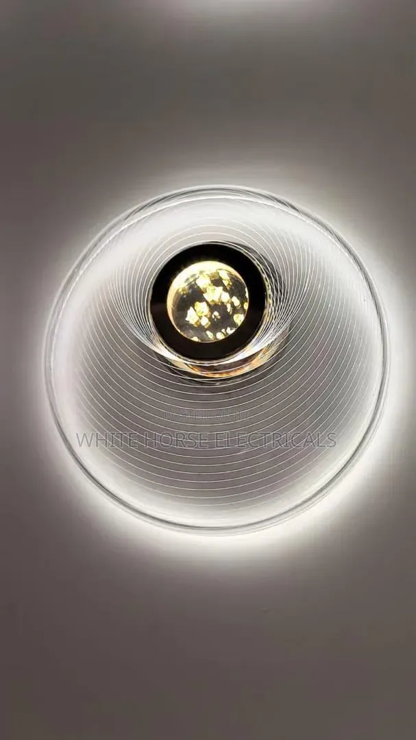 Round Acrylic Wall Lamp