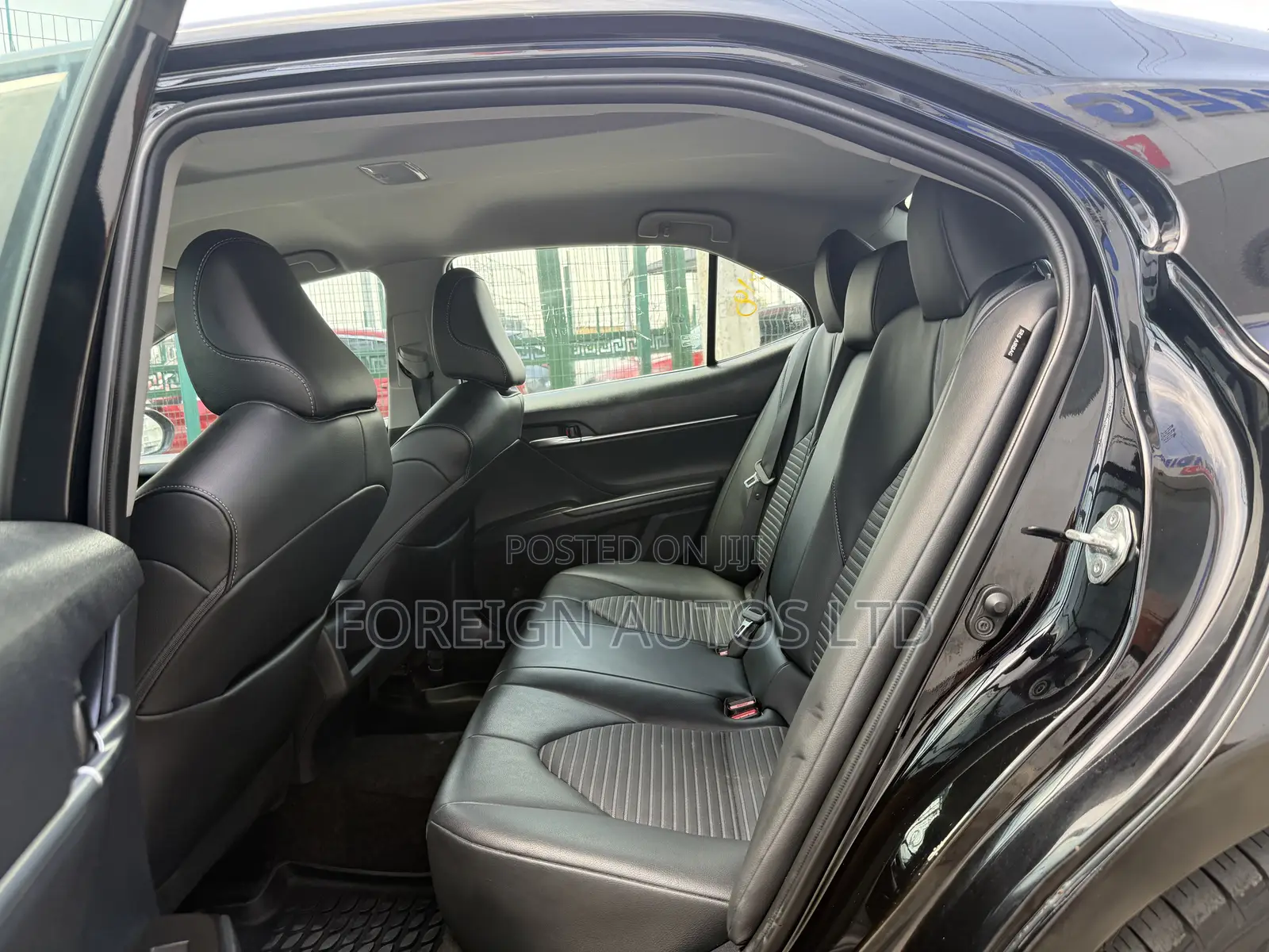 Toyota Camry SE Nightshade 2022 Black