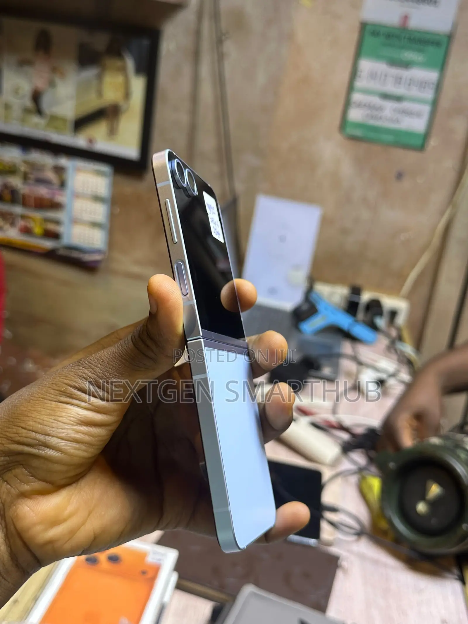 Samsung Galaxy Z Flip6 256 GB Blue