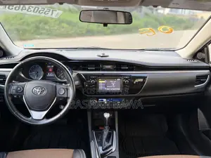 Toyota Corolla S Plus 4dr Sedan (1.8L 4cyl 6M) 2015 Black