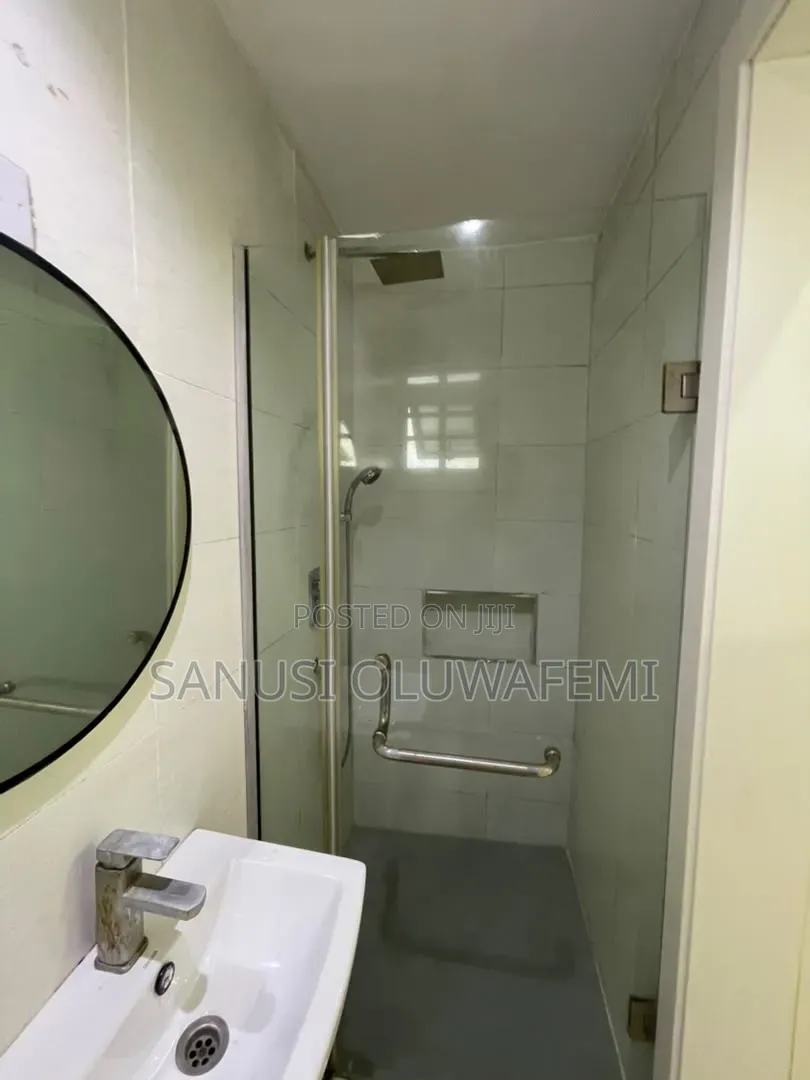 2bdrm Block of Flats in Ologolo for rent