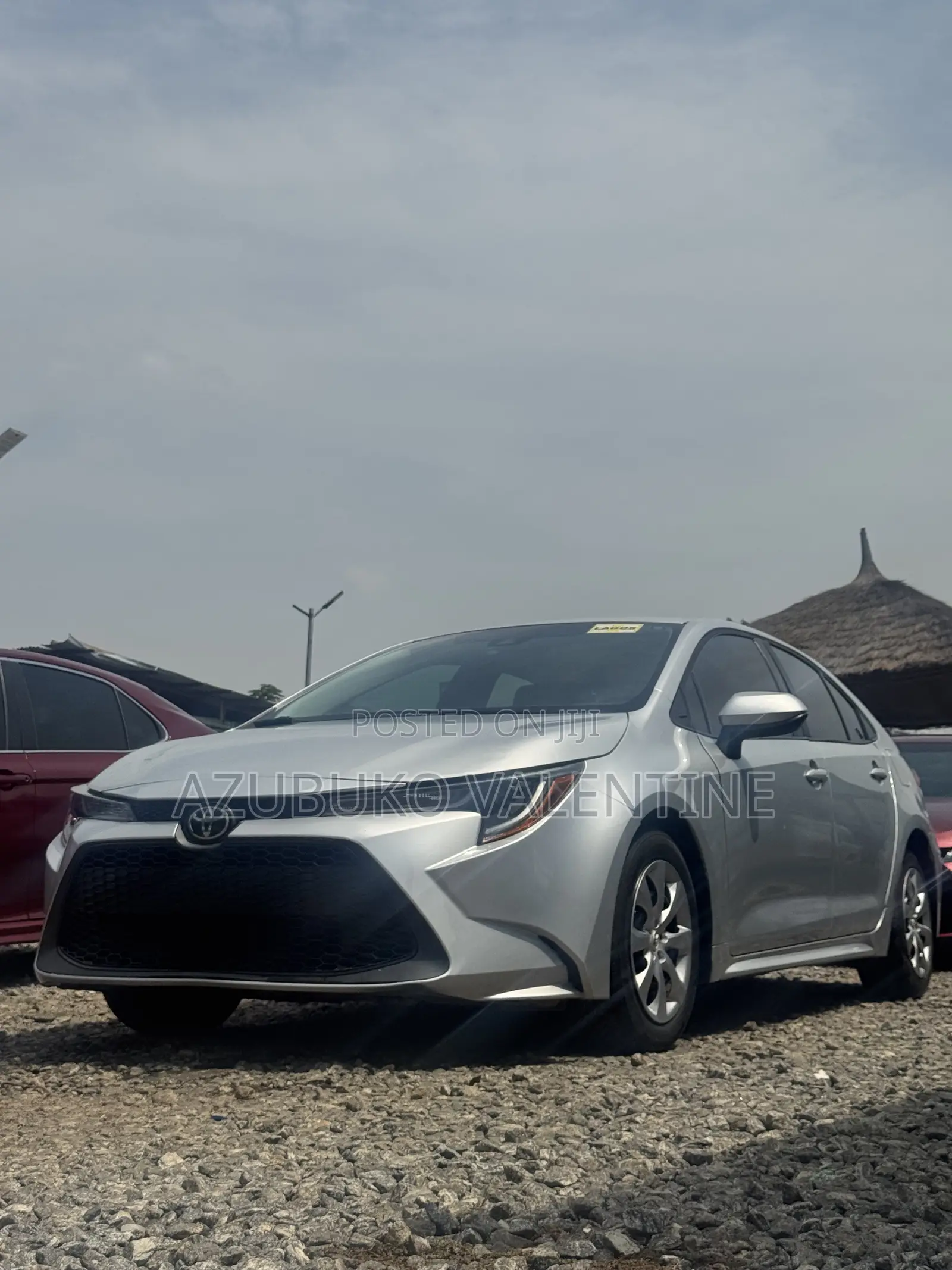 Toyota Corolla LE 2020 Silver