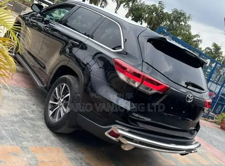 Toyota Highlander 2018 Black