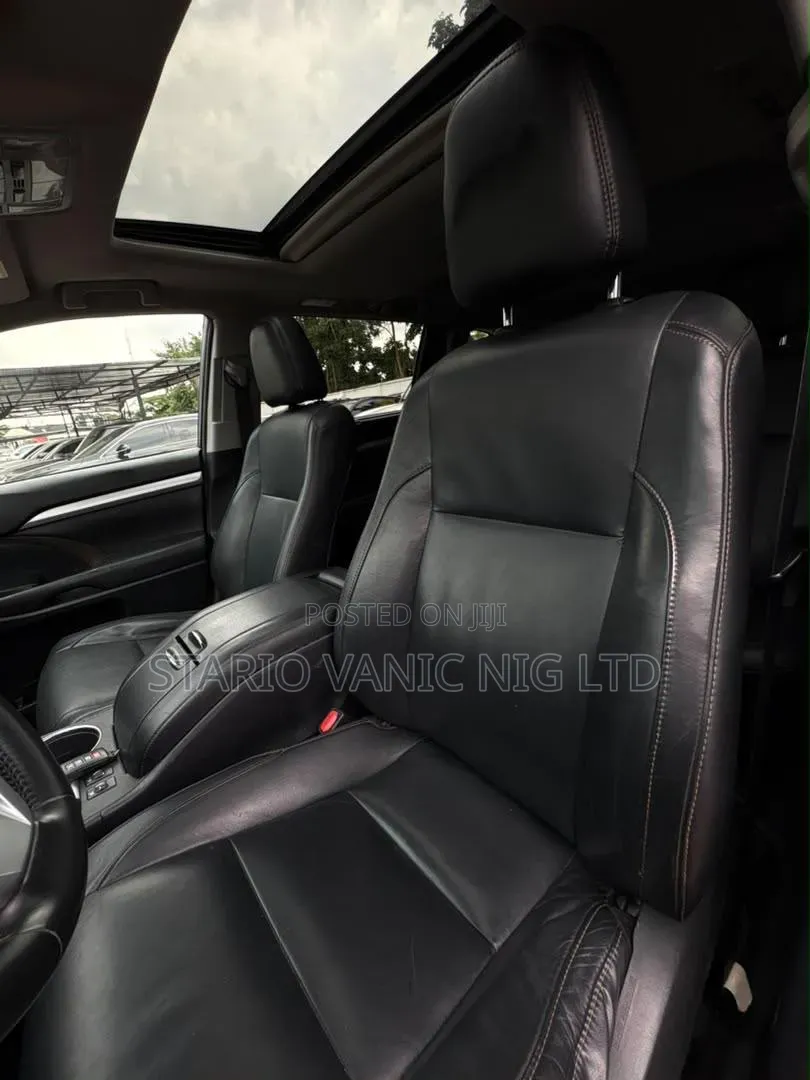 Toyota Highlander 2018 Black
