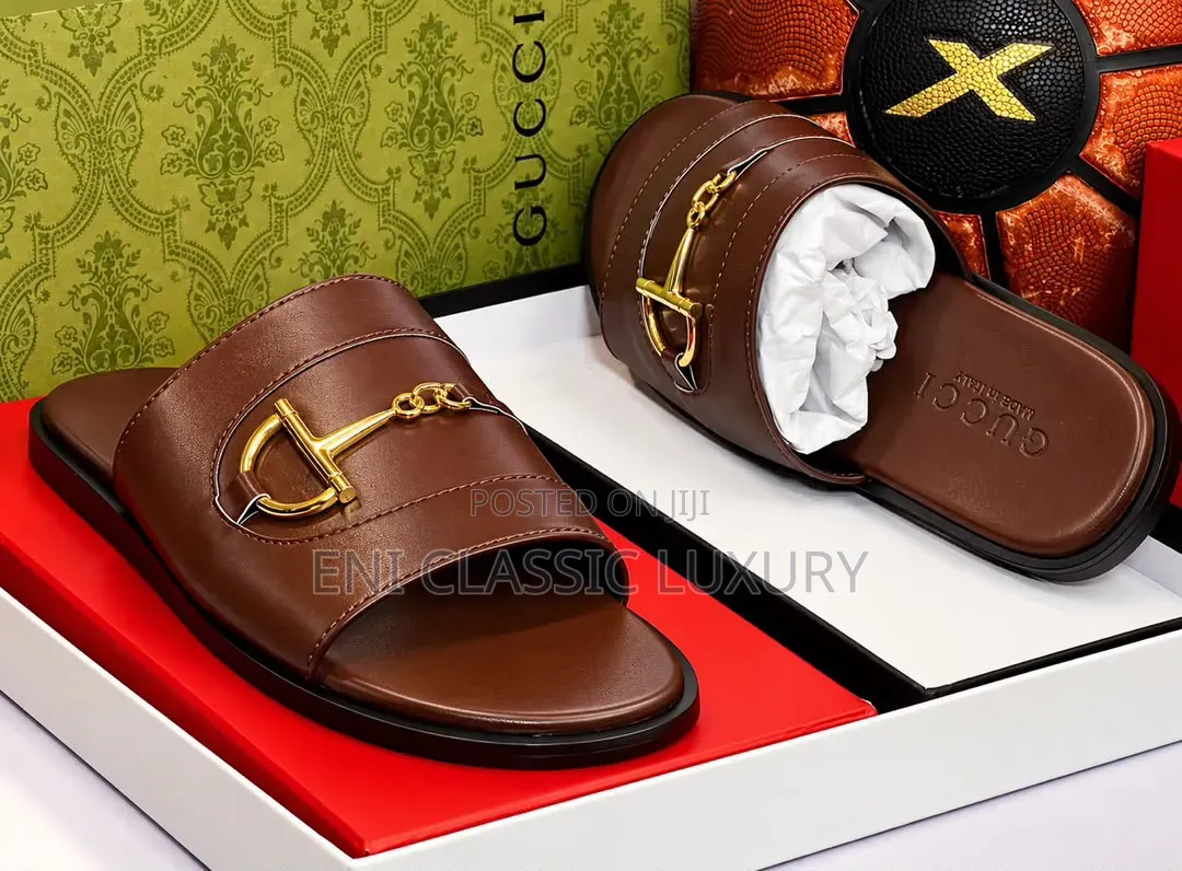 Alessandro Dell'acqua Luxury Men's Slippers Best Quality Well Branded