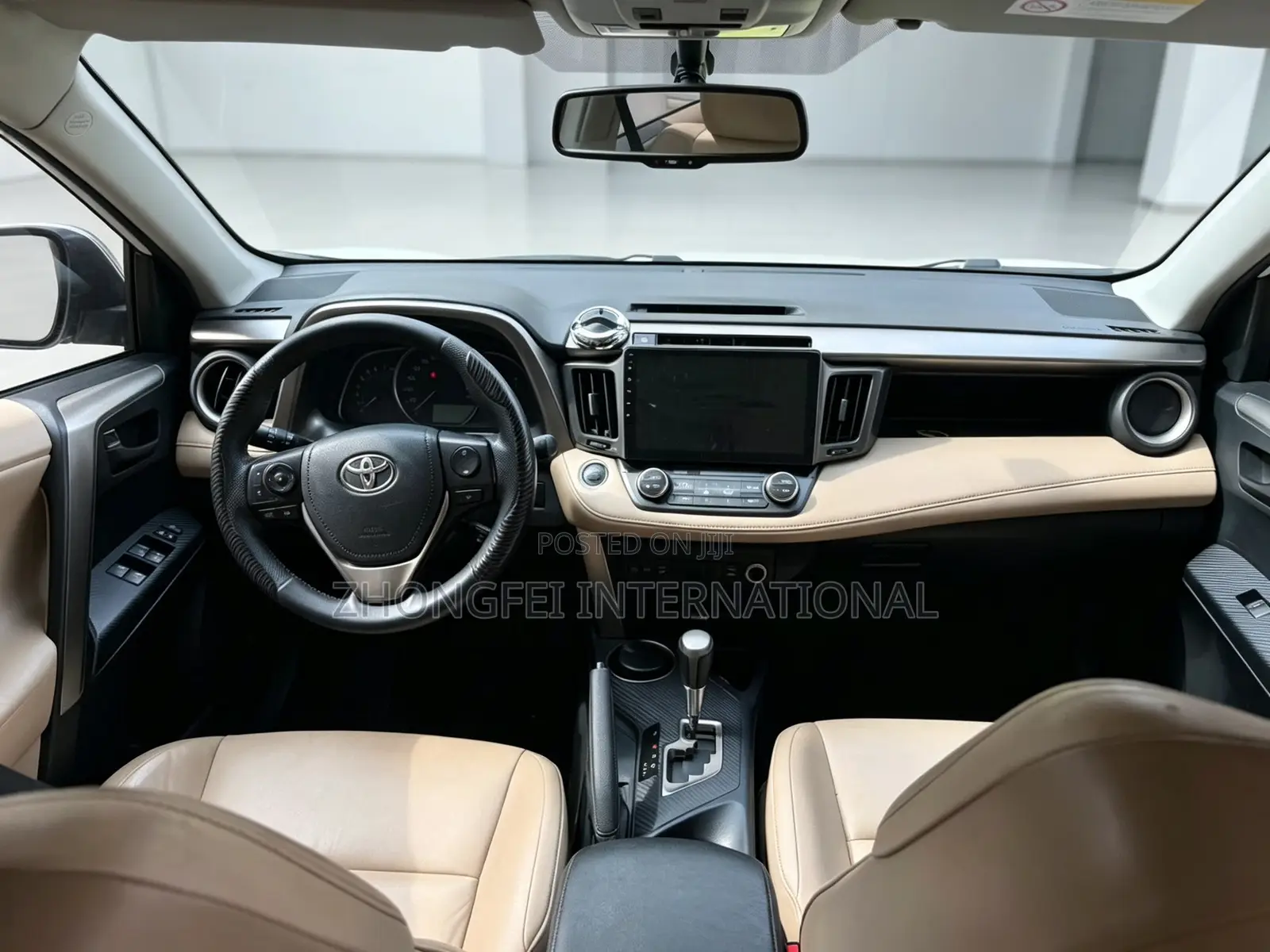 Toyota RAV4 2014 White