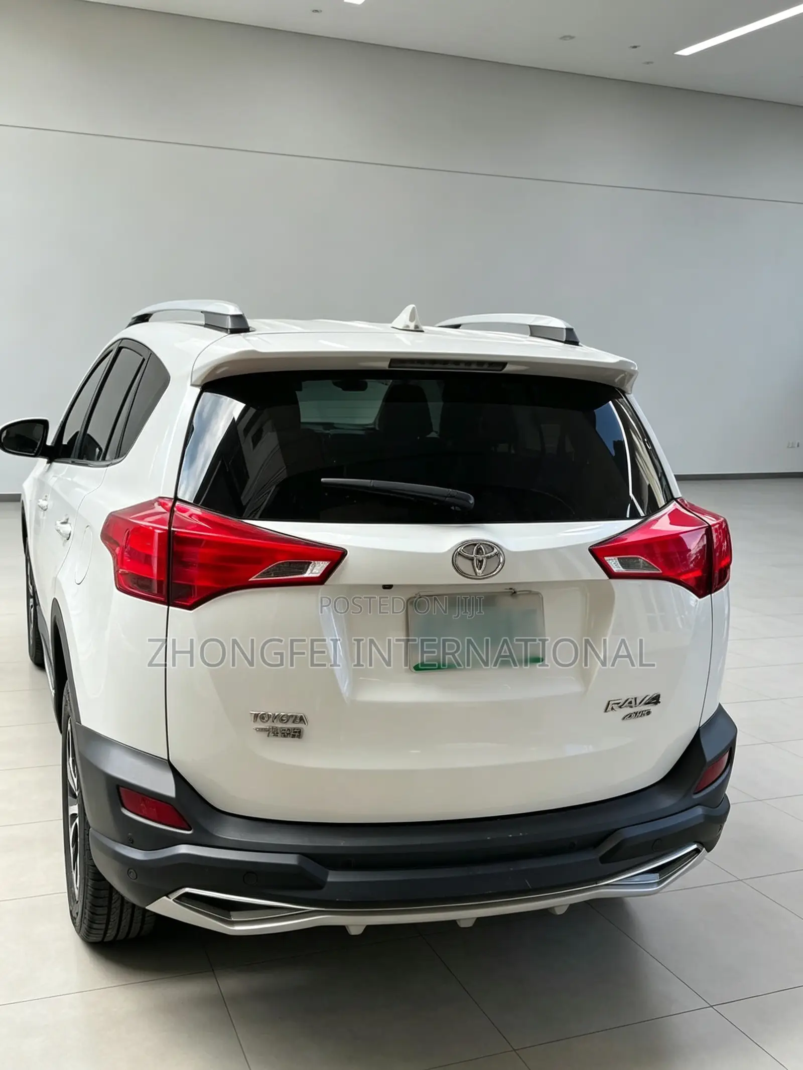 Toyota RAV4 2014 White