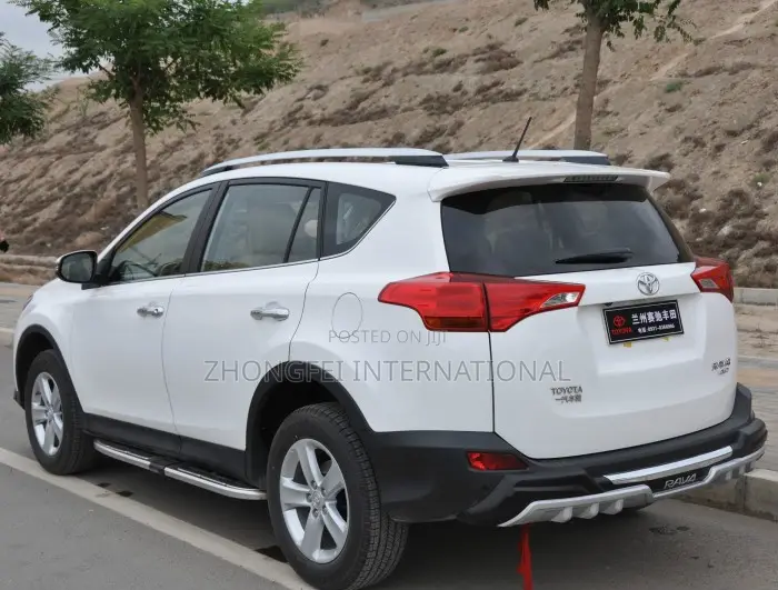 Toyota RAV4 2014 White