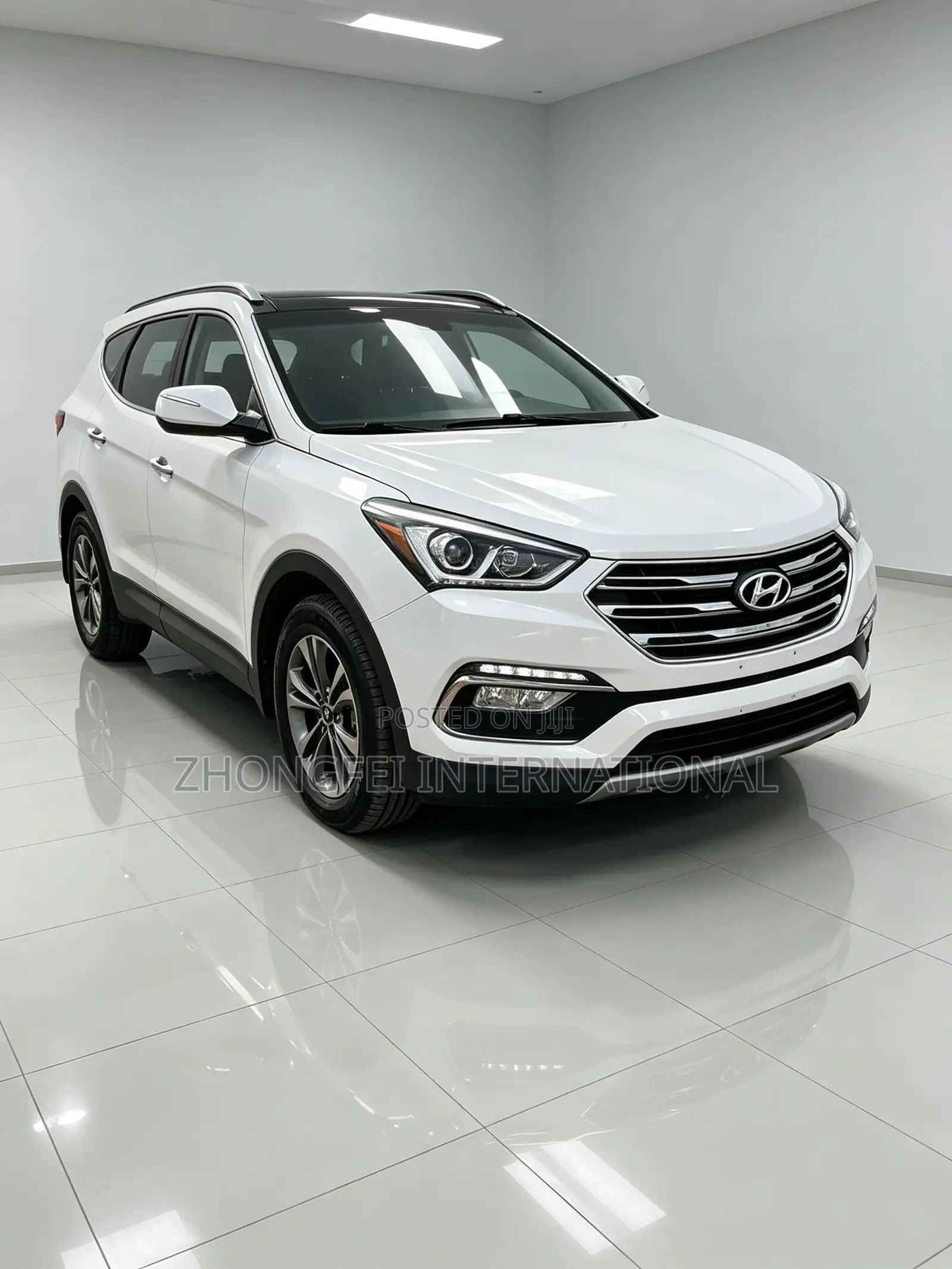 Hyundai Santa Fe 2017 White