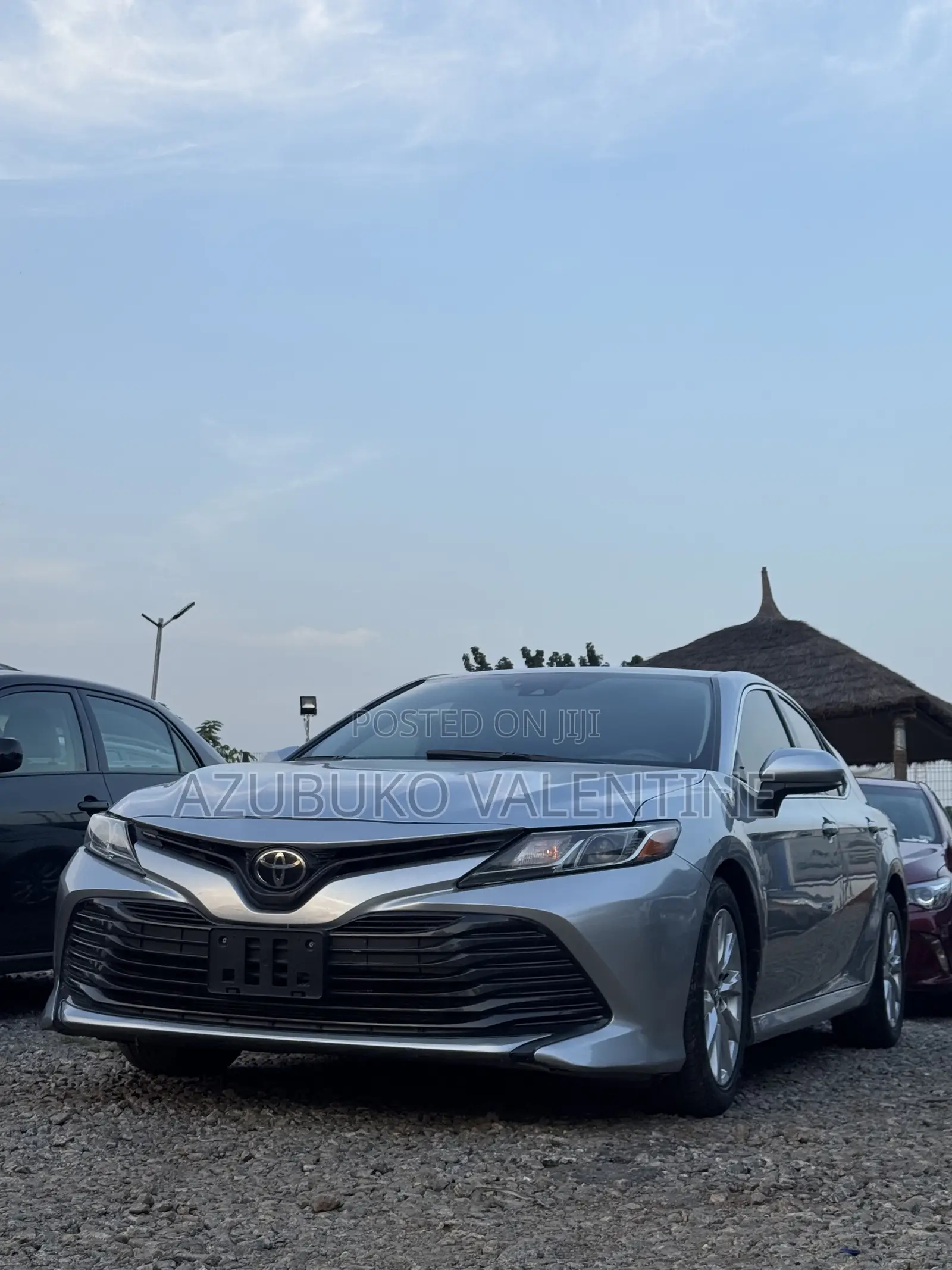Toyota Camry SE (2.5L 4cyl 8A) 2019 Silver
