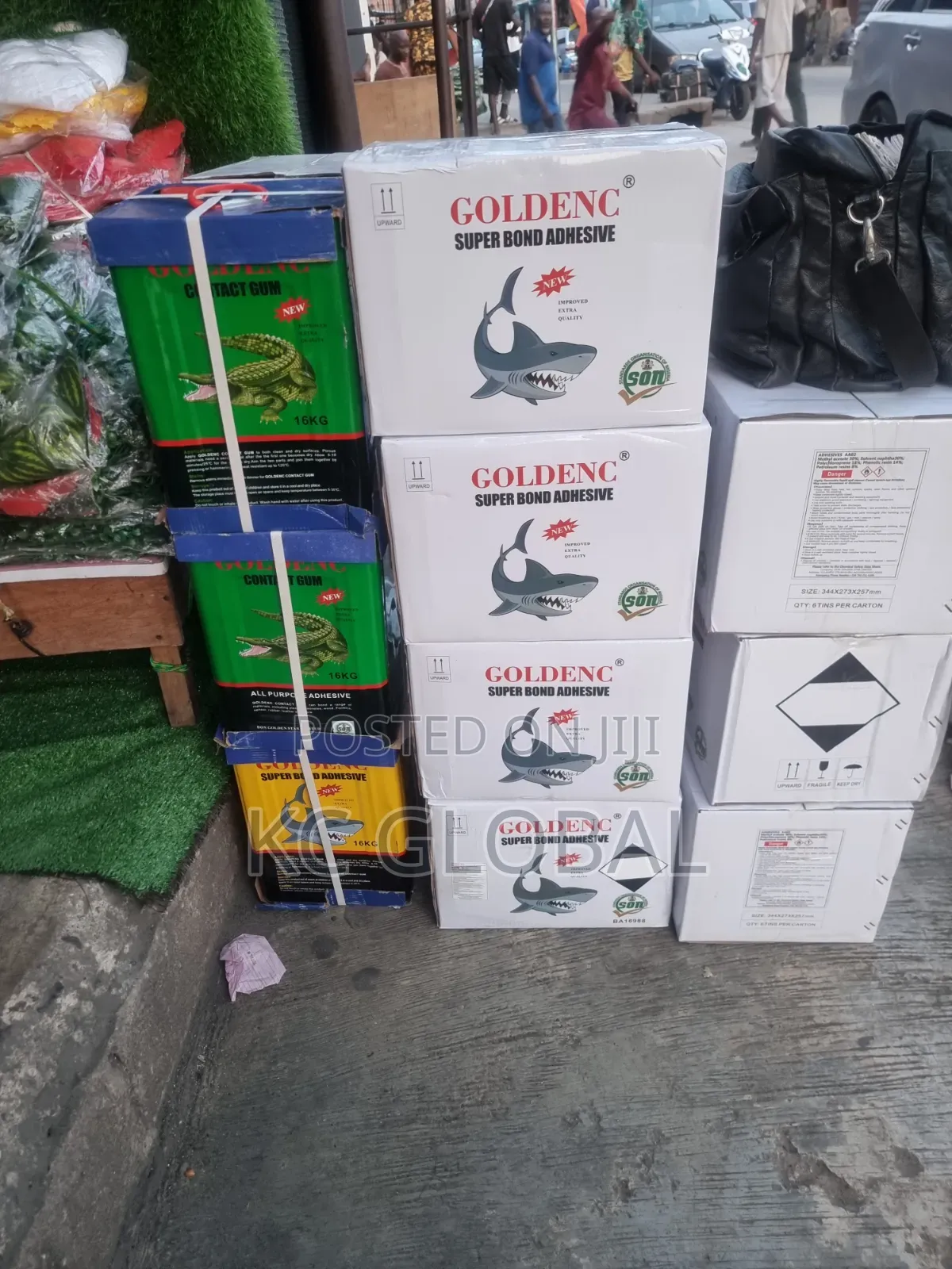 16kg Artificial Grass Gum 16kg 3kg Available