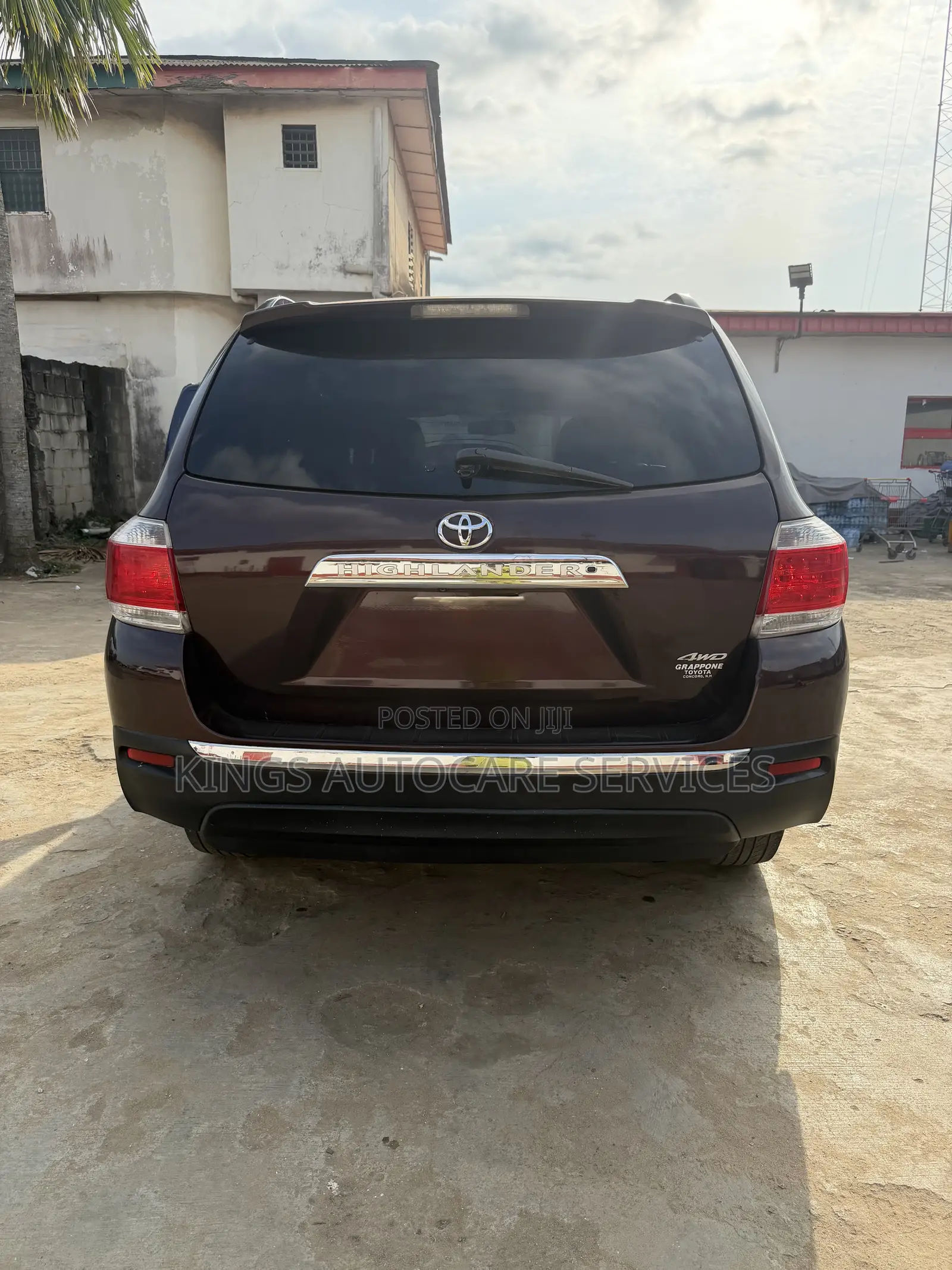 Toyota Highlander 3.5L 4WD 2013 Brown