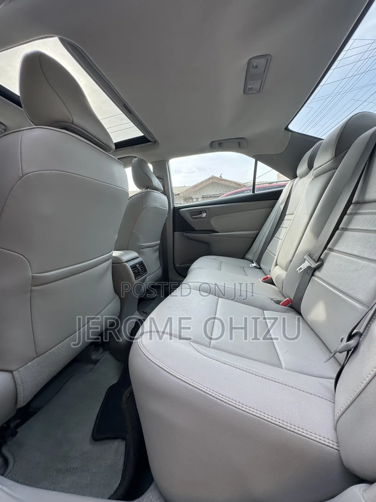Toyota Camry XLE 4dr Sedan (3.5L 6cyl 6A) 2017 Gray