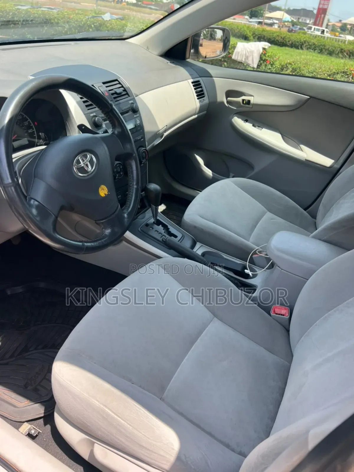 Toyota Corolla 2010 Black