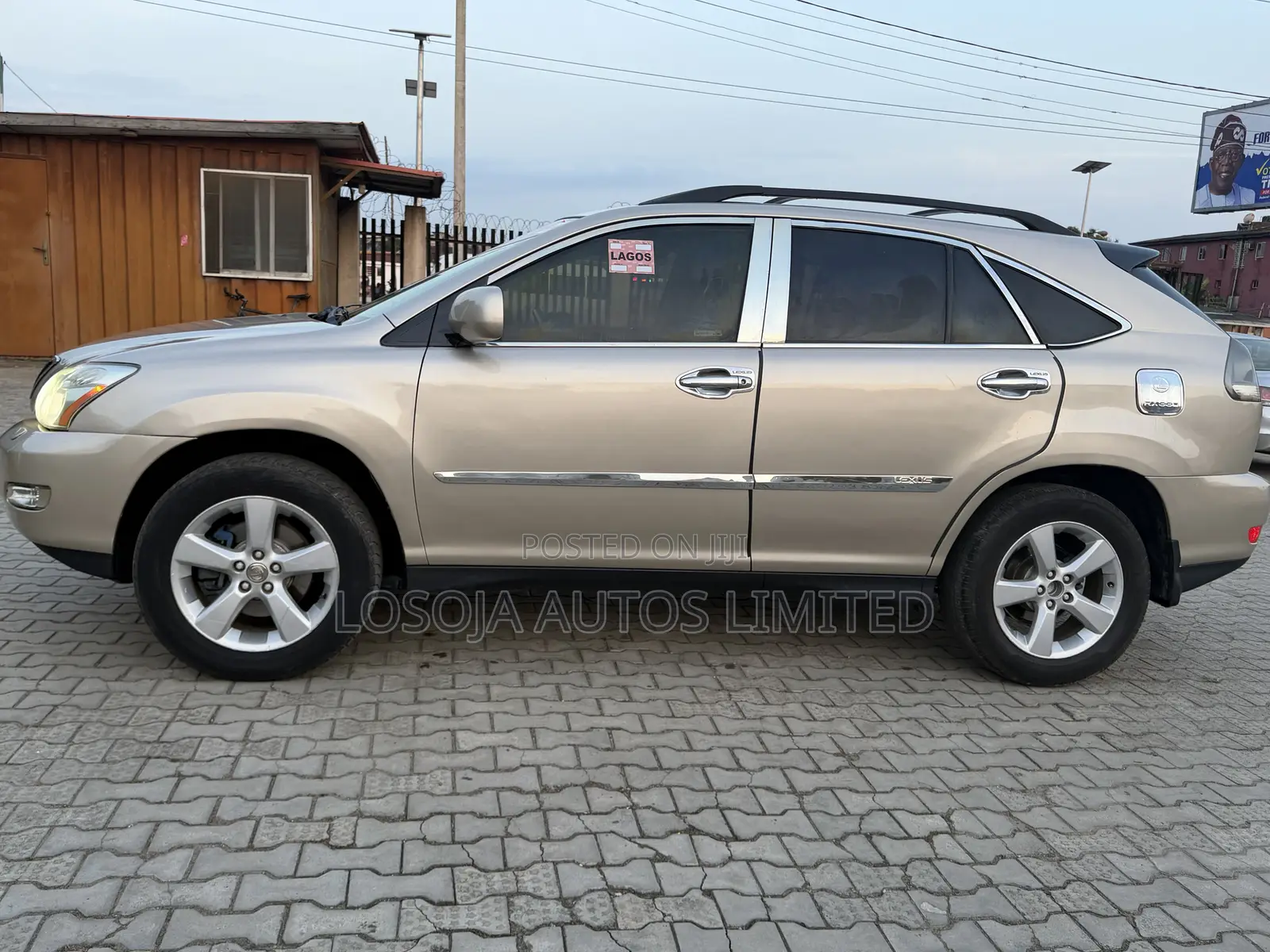 Lexus RX 330 2004 Gold