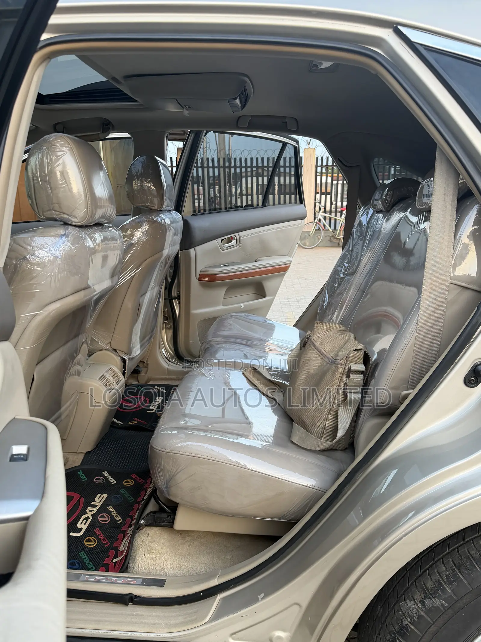 Lexus RX 330 2004 Gold