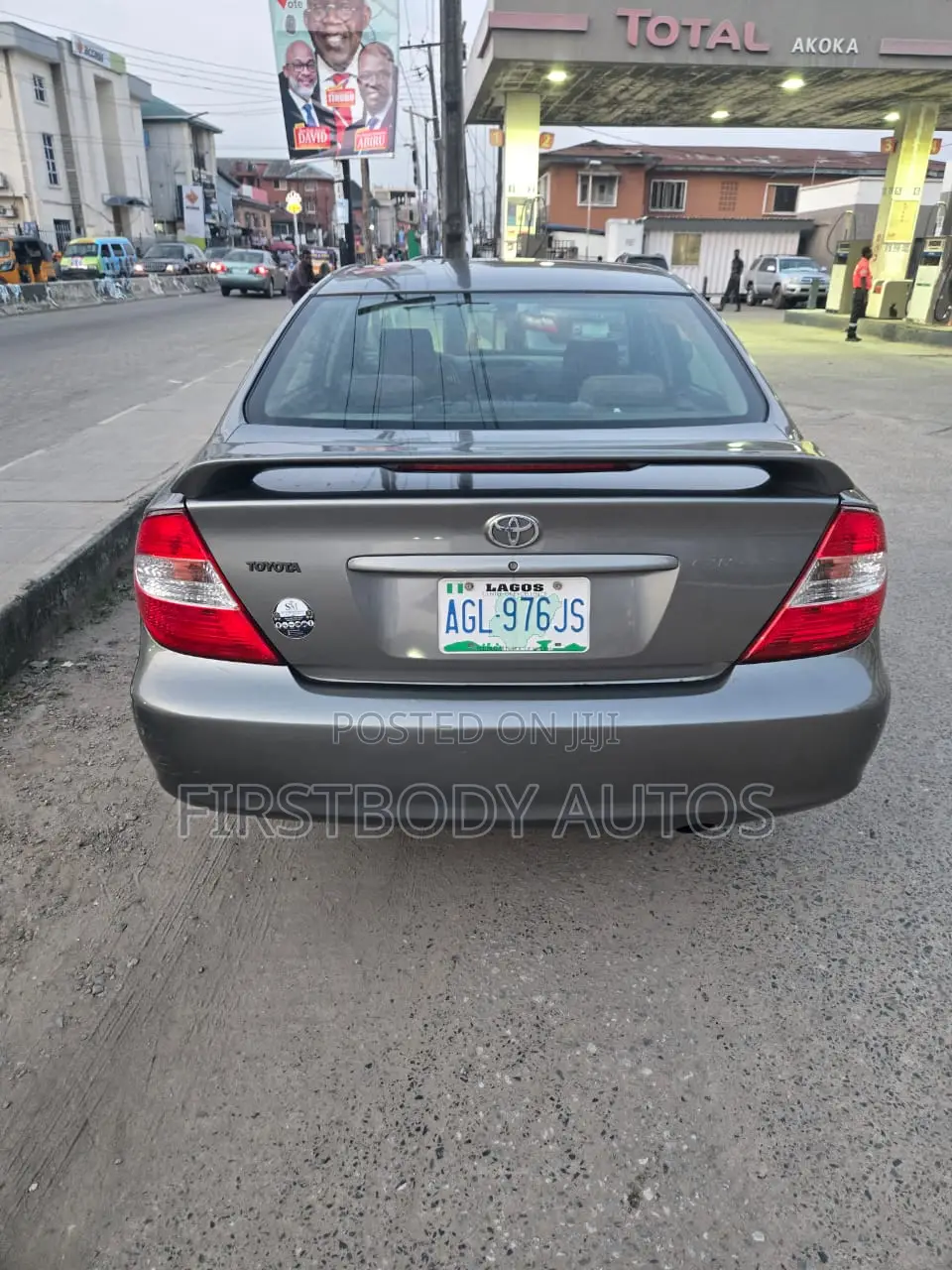 Toyota Camry 2004 Gray