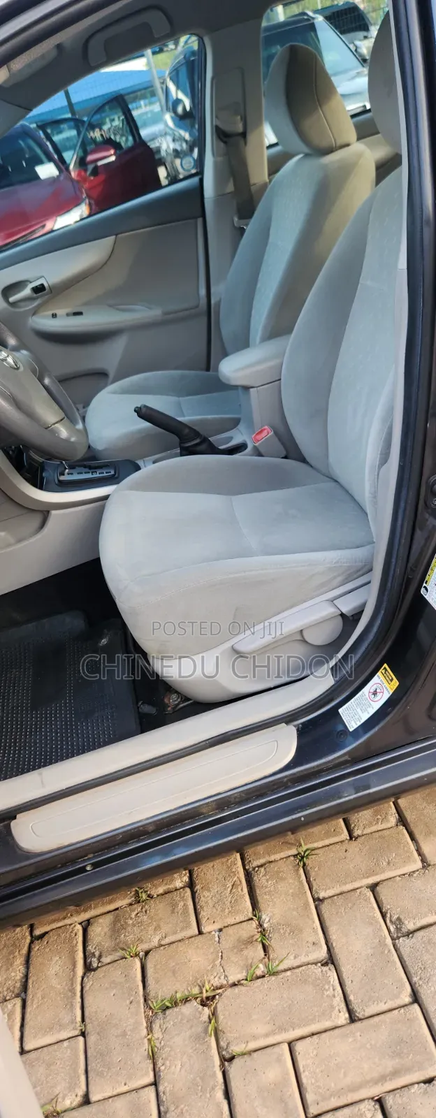 Toyota Corolla 2010 Gray