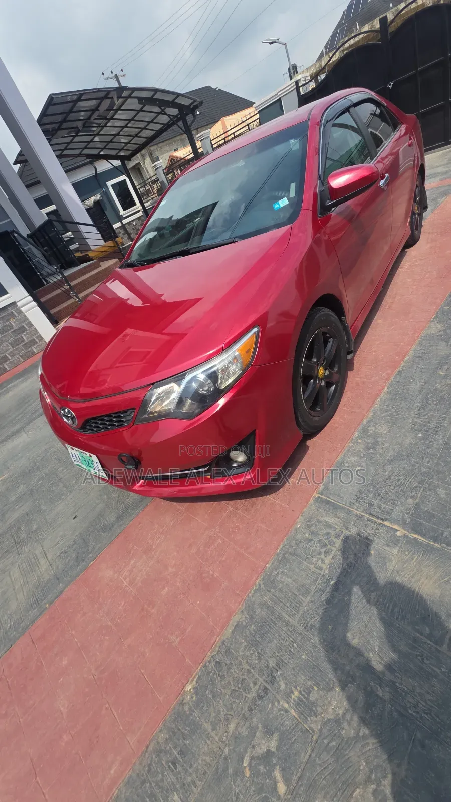 Toyota Camry SE 4dr Sedan (2.5L 4cyl 6A) 2012 Burgundy