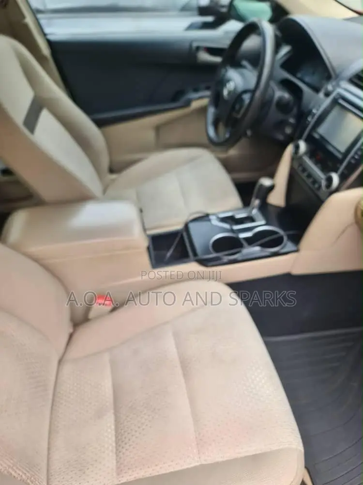Toyota Camry 2014 Red
