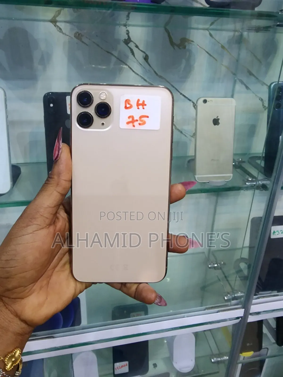 Apple iPhone 11 Pro Max 64 GB Gold
