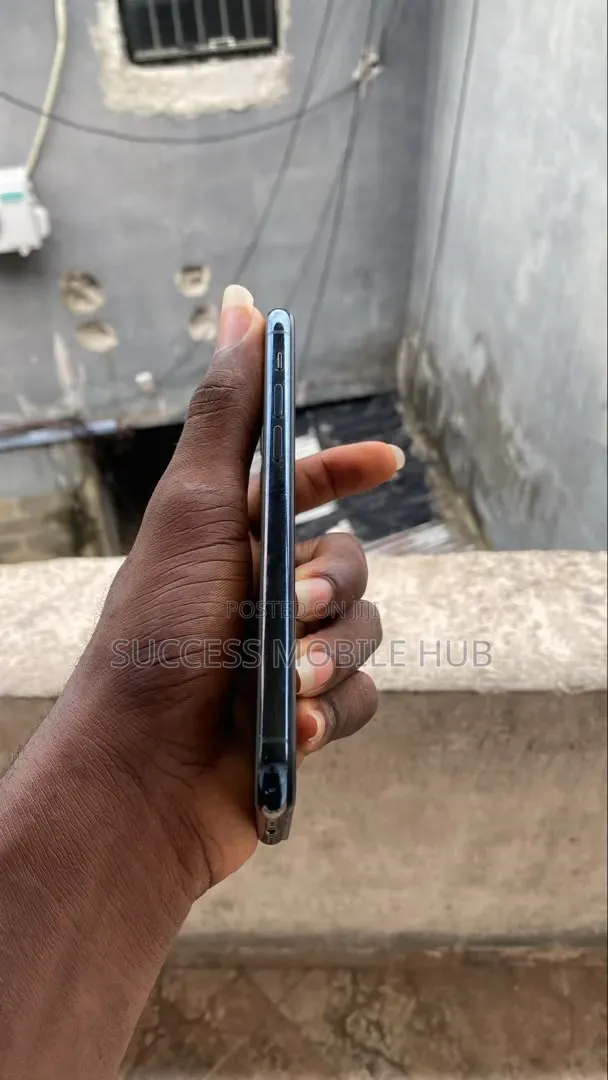 Apple iPhone 11 Pro 64 GB Green