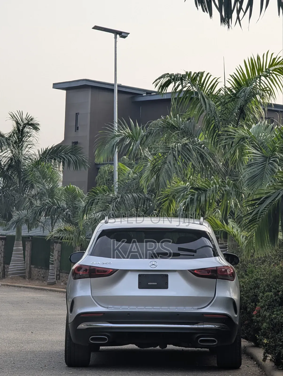 Mercedes-Benz GLA 250 2021 Silver