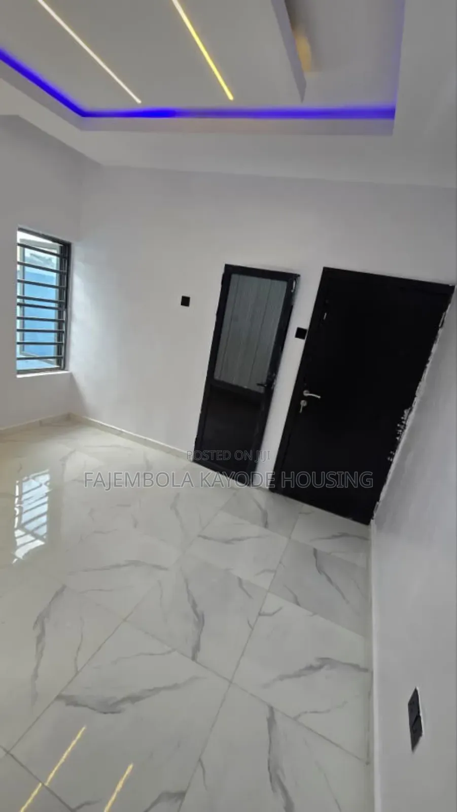 3bdrm Bungalow in Adetokun, Ologuneru for sale