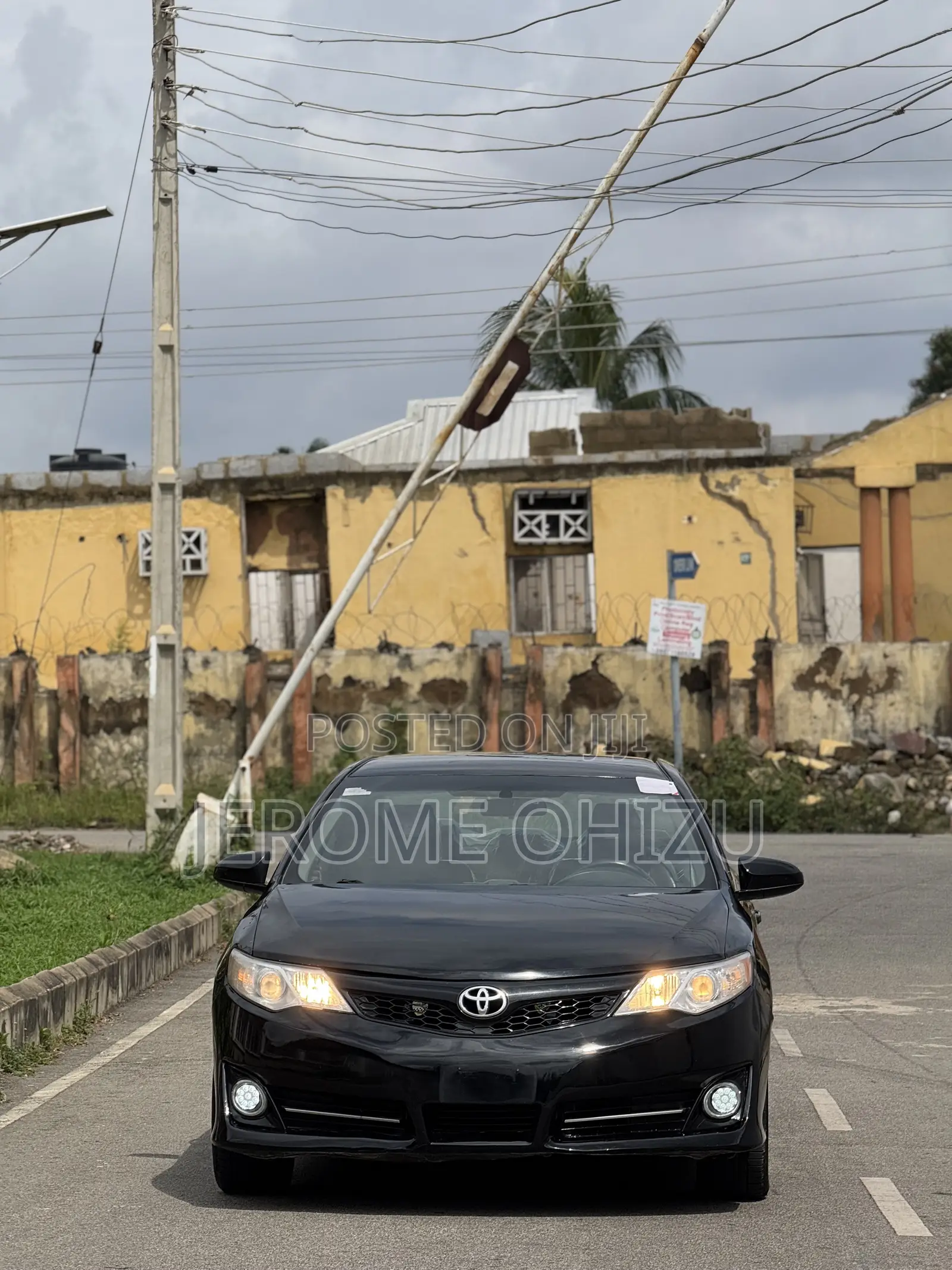 Toyota Camry SE 4dr Sedan (2.5L 4cyl 6A) 2013 Black