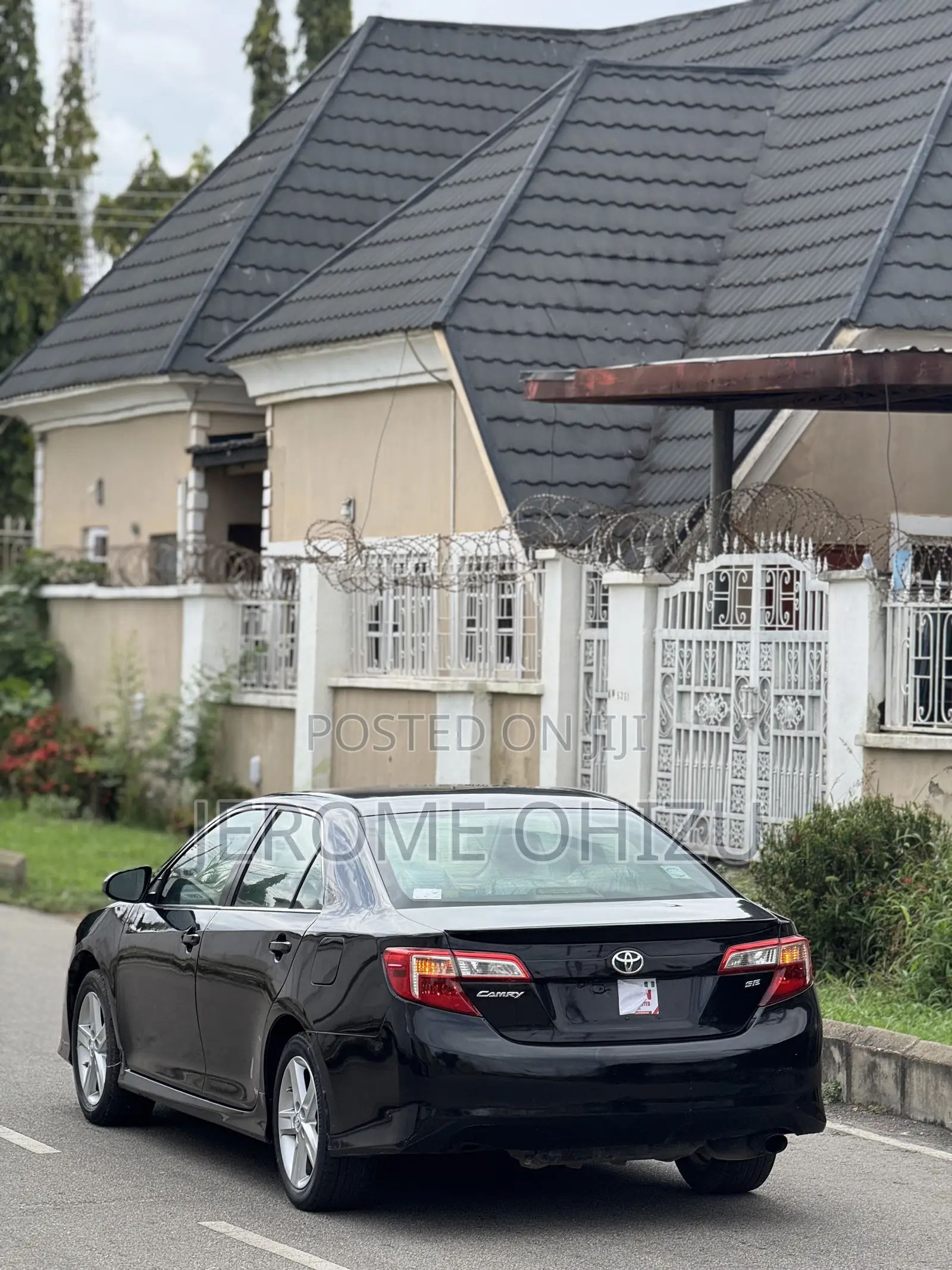 Toyota Camry SE 4dr Sedan (2.5L 4cyl 6A) 2013 Black