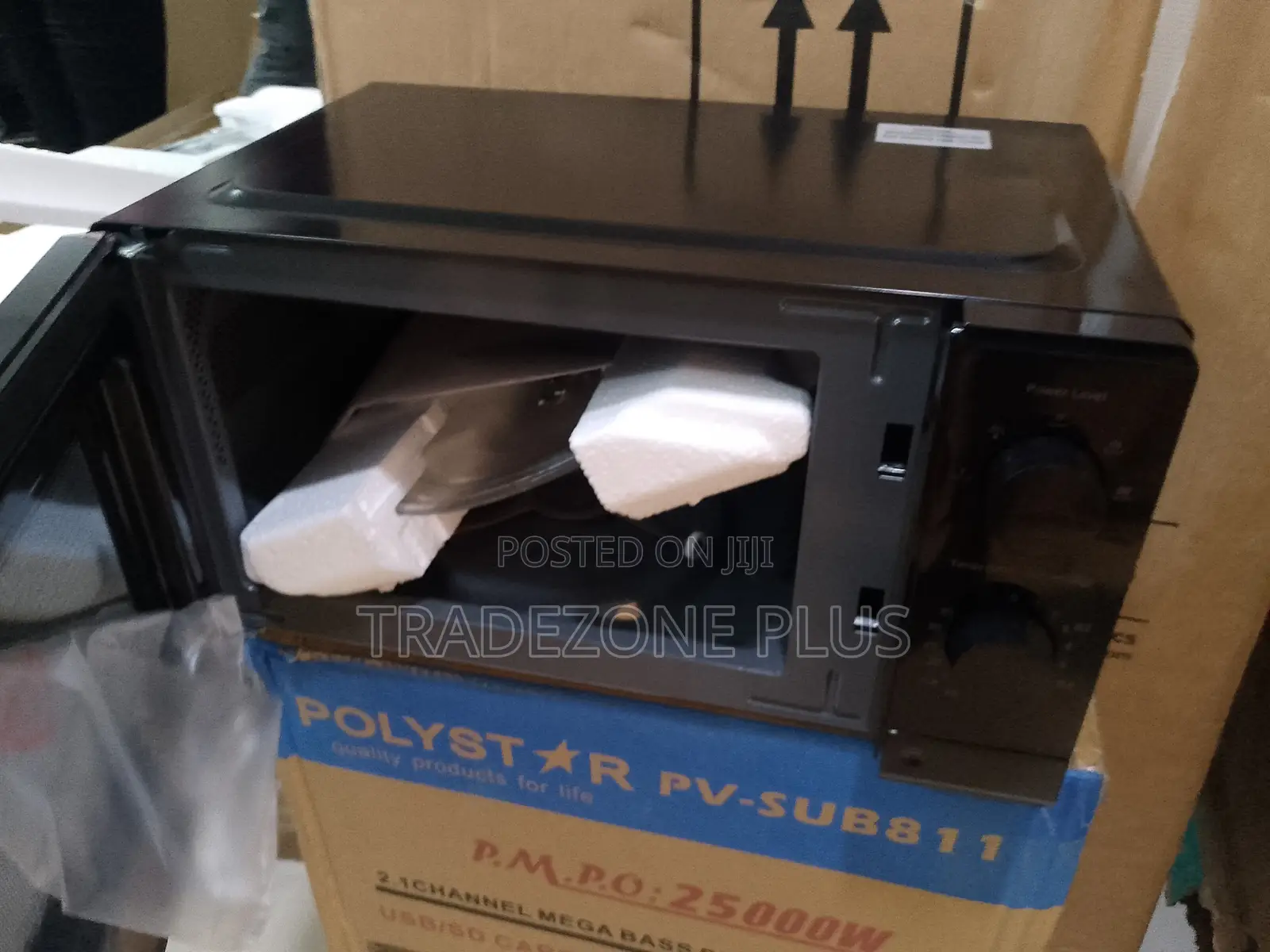 Maxi Manual Control Microwave Oven 700W 20L