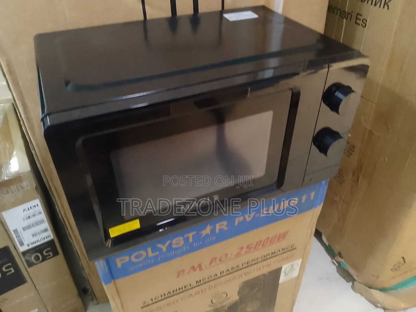Maxi Microwave Appliance 20L 700W for Household Use