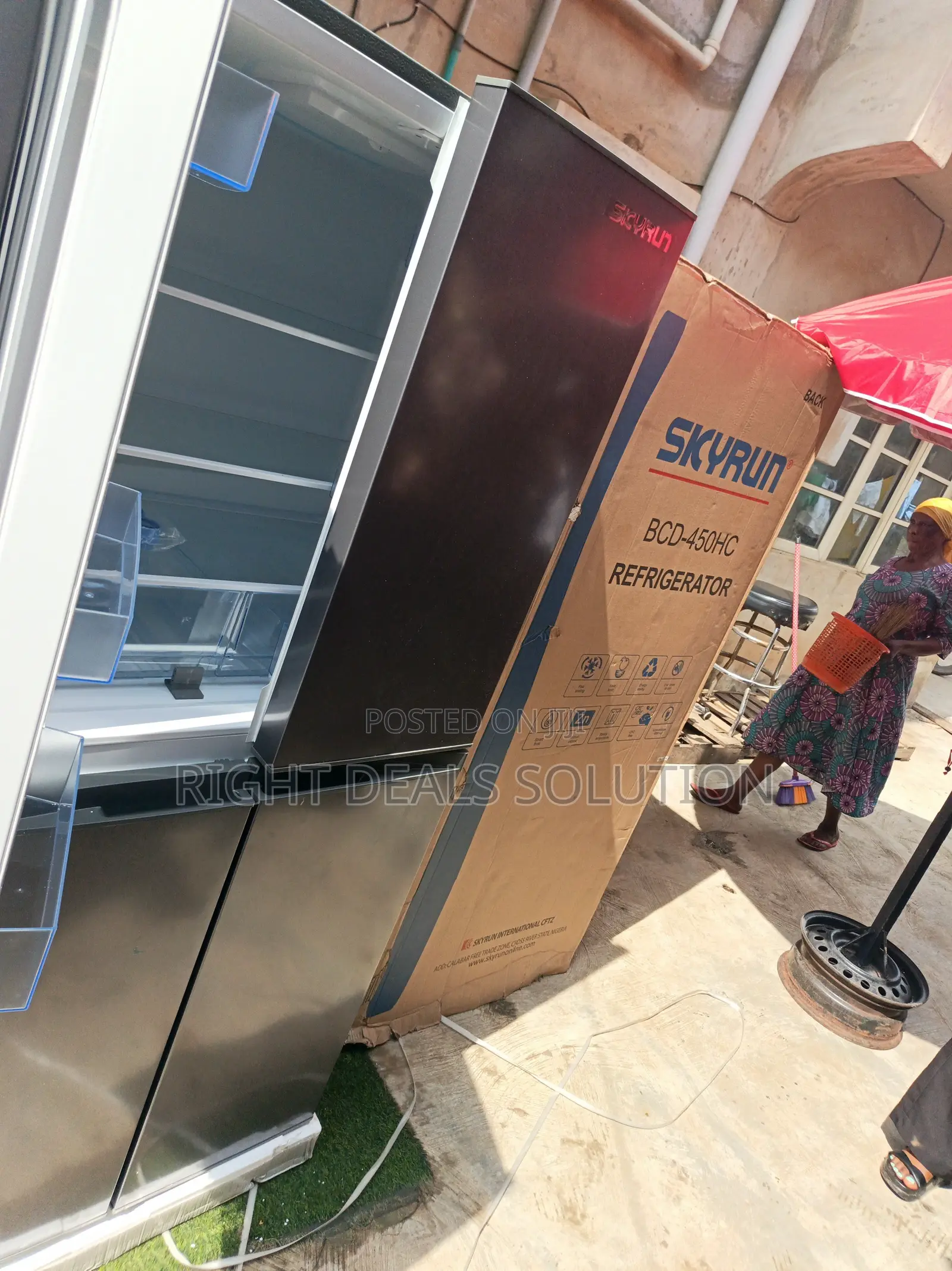 Skyrun 450HC Fridge – Spacious and Convenient Food Storage
