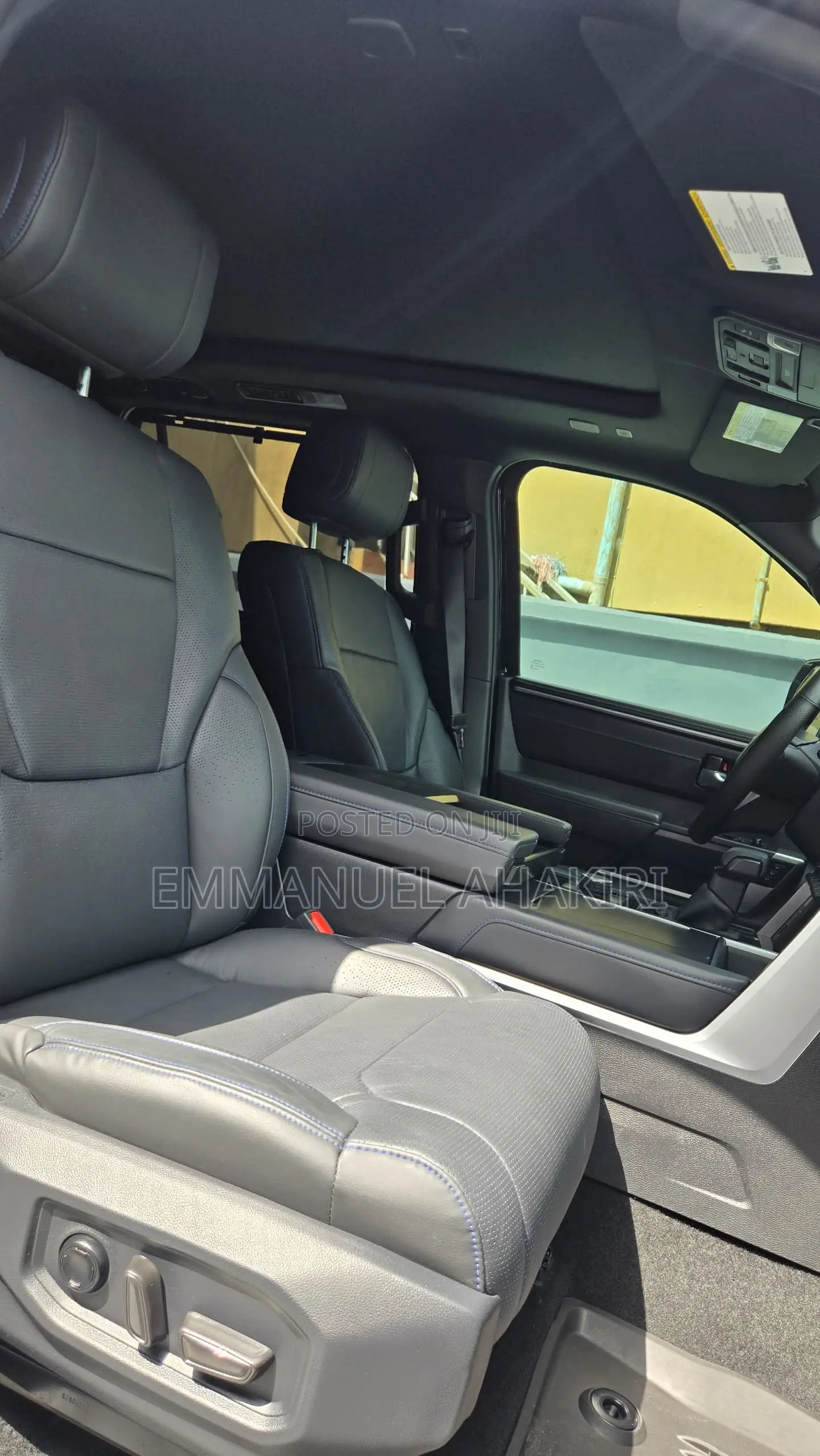Toyota Sequoia Platinum 4WD 2025 Black