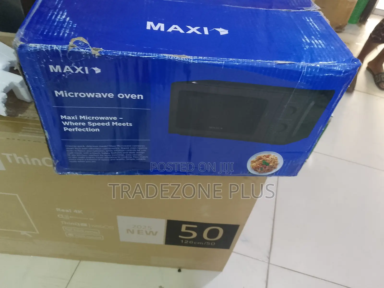 Heat Your Meals Conveniently With Maxi Microwave Oven