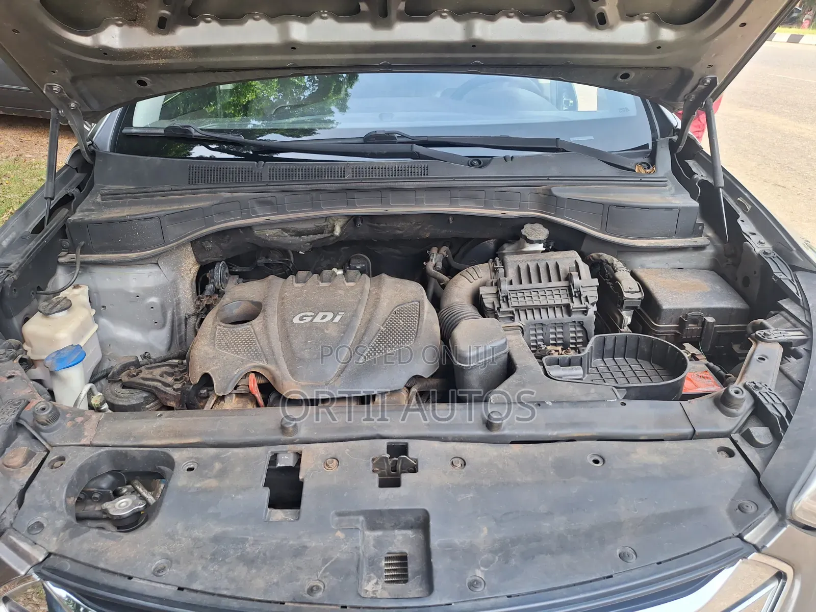 Hyundai Santa Fe 2013 Gray