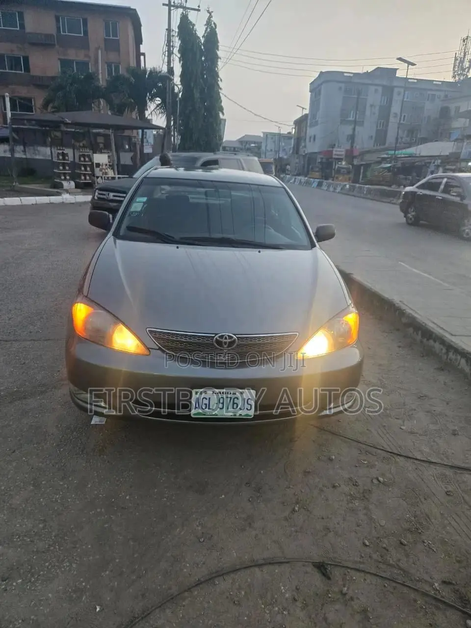Toyota Camry 2004 Gray